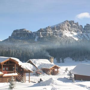 Client Incentive Programs Ideas Travel Snowmobiling Wyoming